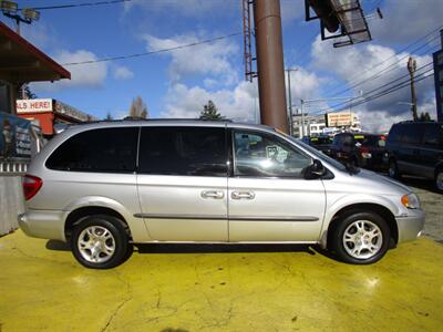 2001 Dodge Grand Caravan Sport   - Photo 5 - Seattle, WA 98103