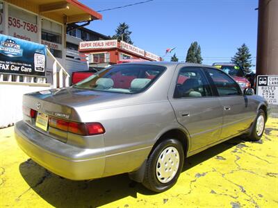 1999 Toyota Camry XLE - Photo 6 - Seattle, WA 98103