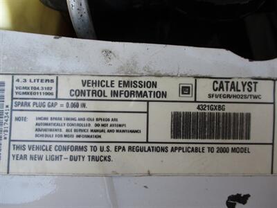 2000 Chevrolet Astro   - Photo 22 - Seattle, WA 98103