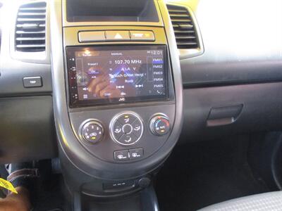 2012 Kia Soul   - Photo 14 - Seattle, WA 98103