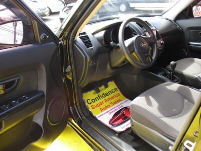 2012 Kia Soul   - Photo 10 - Seattle, WA 98103