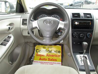 2010 Toyota Corolla LE   - Photo 14 - Seattle, WA 98103