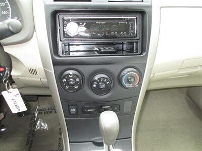 2010 Toyota Corolla LE   - Photo 17 - Seattle, WA 98103