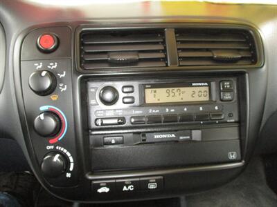 2000 Honda Civic DX - Photo 16 - Seattle, WA 98103