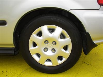 2000 Honda Civic DX - Photo 22 - Seattle, WA 98103