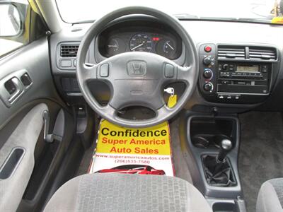 2000 Honda Civic DX - Photo 13 - Seattle, WA 98103