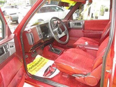 1991 Chevrolet S-10 - Photo 11 - Seattle, WA 98103