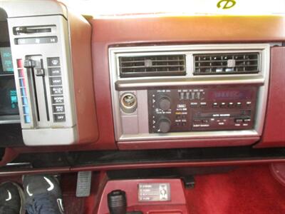 1991 Chevrolet S-10 - Photo 16 - Seattle, WA 98103