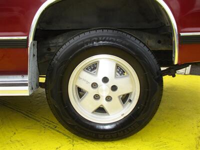 1991 Chevrolet S-10 - Photo 22 - Seattle, WA 98103