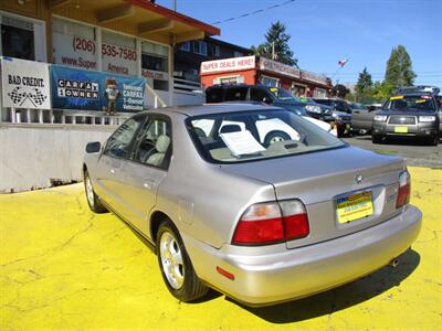 1997 Honda Accord Special Edition   - Photo 8 - Seattle, WA 98103