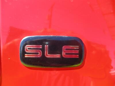 1998 GMC Sierra 2500 SLE - Photo 24 - Seattle, WA 98103