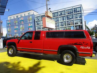 1998 GMC Sierra 2500 SLE - Photo 2 - Seattle, WA 98103