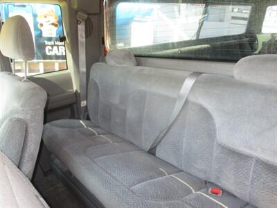 1998 GMC Sierra 2500 SLE - Photo 12 - Seattle, WA 98103