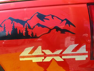 1998 GMC Sierra 2500 SLE - Photo 26 - Seattle, WA 98103