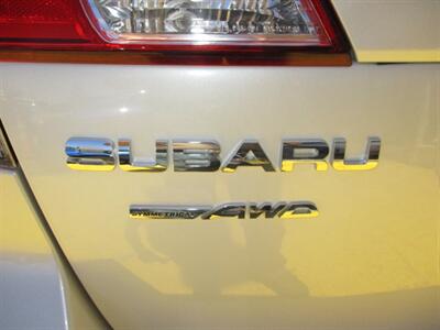 2011 Subaru Outback 3.6R Limited   - Photo 24 - Seattle, WA 98103