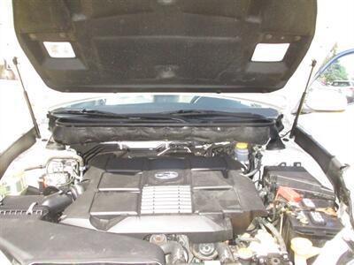 2011 Subaru Outback 3.6R Limited   - Photo 19 - Seattle, WA 98103