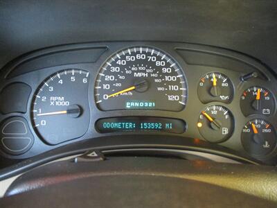 2005 Chevrolet Suburban 1500 LT   - Photo 16 - Seattle, WA 98103