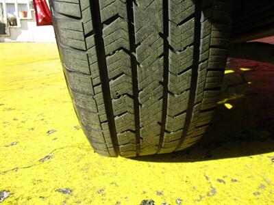 2004 Ford Explorer Sport Trac XLS - Photo 26 - Seattle, WA 98103