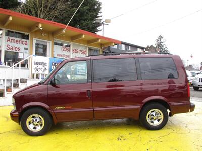 2001 Chevrolet Astro LS   - Photo 9 - Seattle, WA 98103