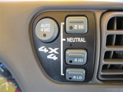 2000 Chevrolet Blazer LS - Photo 14 - Seattle, WA 98103