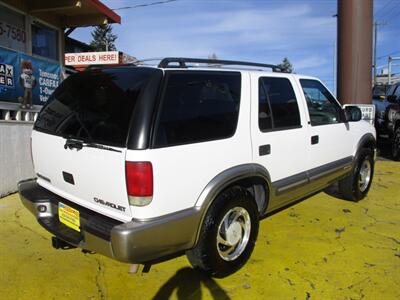 2000 Chevrolet Blazer LS - Photo 5 - Seattle, WA 98103