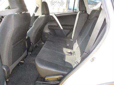 2013 Toyota RAV4 XLE   - Photo 12 - Seattle, WA 98103