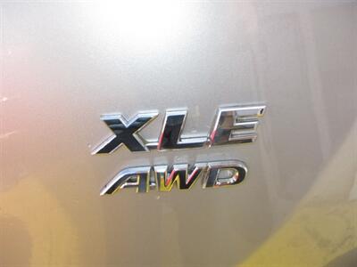 2013 Toyota RAV4 XLE   - Photo 24 - Seattle, WA 98103