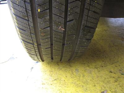 2013 Toyota RAV4 XLE - Photo 21 - Seattle, WA 98103