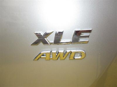 2013 Toyota RAV4 XLE - Photo 24 - Seattle, WA 98103