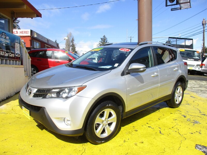 2013 Toyota RAV4 XLE