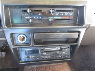 1990 Nissan Truck - Photo 16 - Seattle, WA 98103