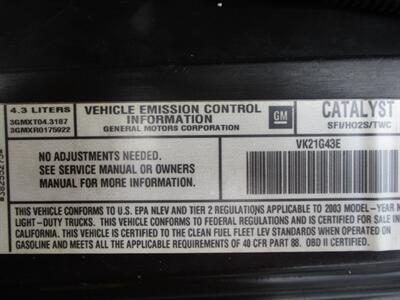 2003 GMC Sonoma SL - Photo 19 - Seattle, WA 98103