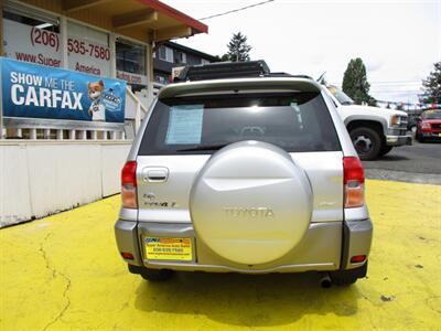 2001 Toyota RAV4   - Photo 7 - Seattle, WA 98103