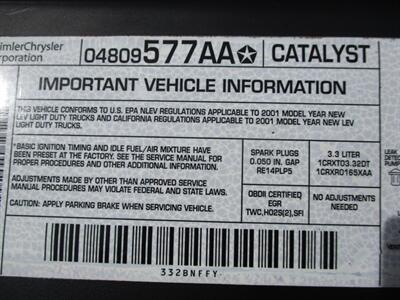 2001 Dodge Caravan Sport   - Photo 19 - Seattle, WA 98103
