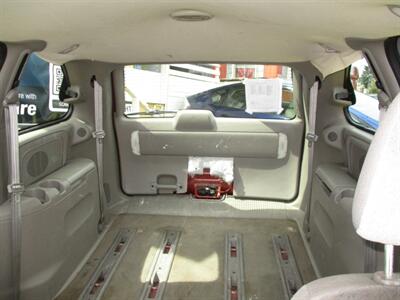 2001 Dodge Caravan Sport   - Photo 13 - Seattle, WA 98103