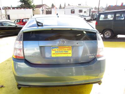 2005 Toyota Prius   - Photo 6 - Seattle, WA 98103