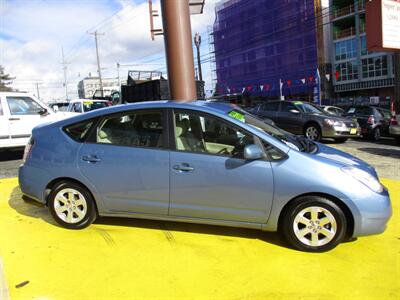 2005 Toyota Prius   - Photo 5 - Seattle, WA 98103