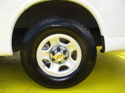 2006 Chevrolet Express 1500 - Photo 21 - Seattle, WA 98103
