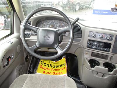 2003 Chevrolet Astro   - Photo 12 - Seattle, WA 98103