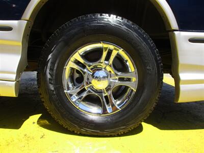 2003 CHEVROLET Express G1500   - Photo 26 - Seattle, WA 98103