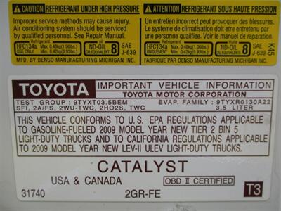2009 Toyota RAV4 Limited - Photo 19 - Seattle, WA 98103