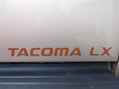 1995 Toyota Tacoma - Photo 20 - Seattle, WA 98103