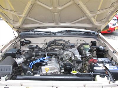 1995 Toyota Tacoma - Photo 16 - Seattle, WA 98103