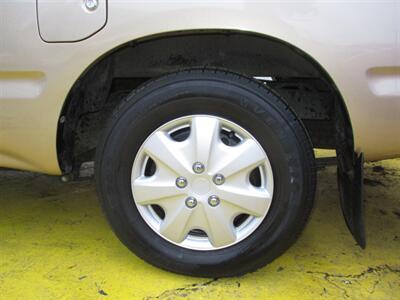 1995 Toyota Tacoma - Photo 17 - Seattle, WA 98103