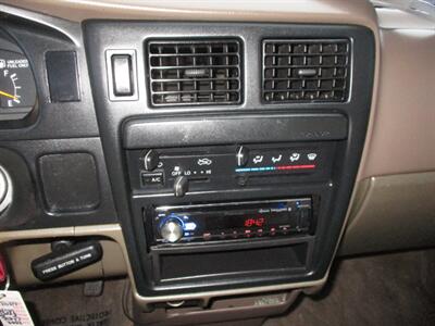 1995 Toyota Tacoma - Photo 15 - Seattle, WA 98103