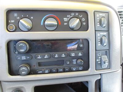 2003 Chevrolet Astro LT   - Photo 18 - Seattle, WA 98103