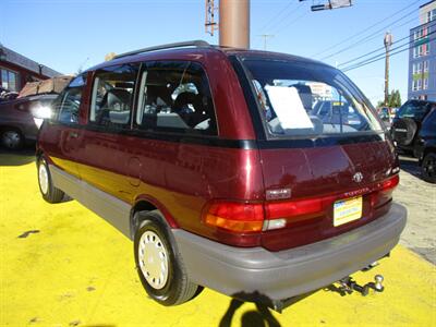 1991 Toyota Previa Deluxe   - Photo 8 - Seattle, WA 98103