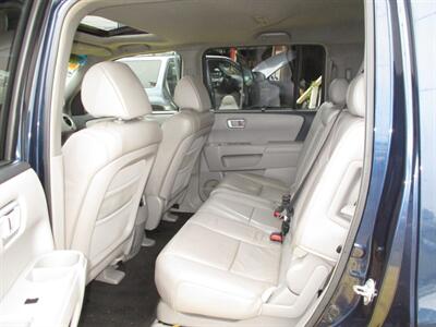 2009 Honda Pilot Touring w/Navi   - Photo 12 - Seattle, WA 98103