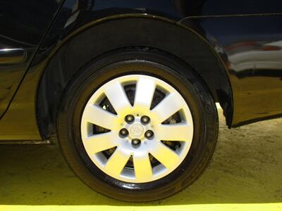 2004 Toyota Corolla CE   - Photo 19 - Seattle, WA 98103