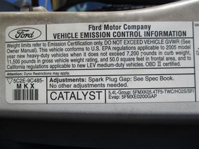 2005 Ford Super Duty - Photo 24 - Seattle, WA 98103